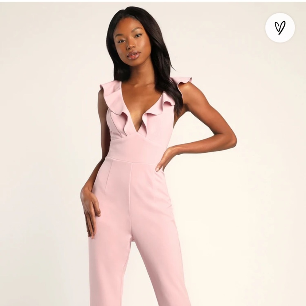 Pink lulus jumpsuit size XS